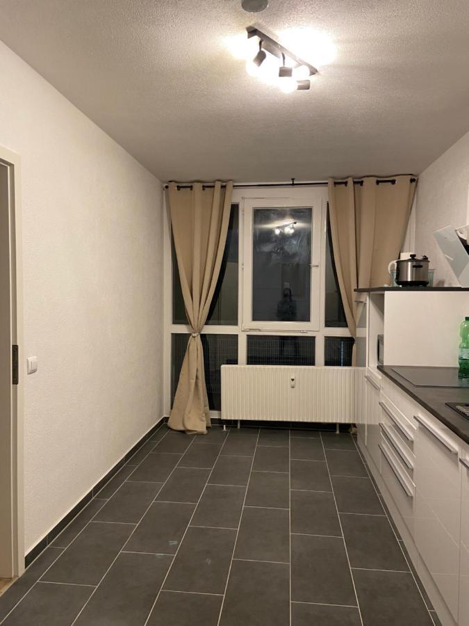 Apartment In Zentrum クレーフェルト エクステリア 写真