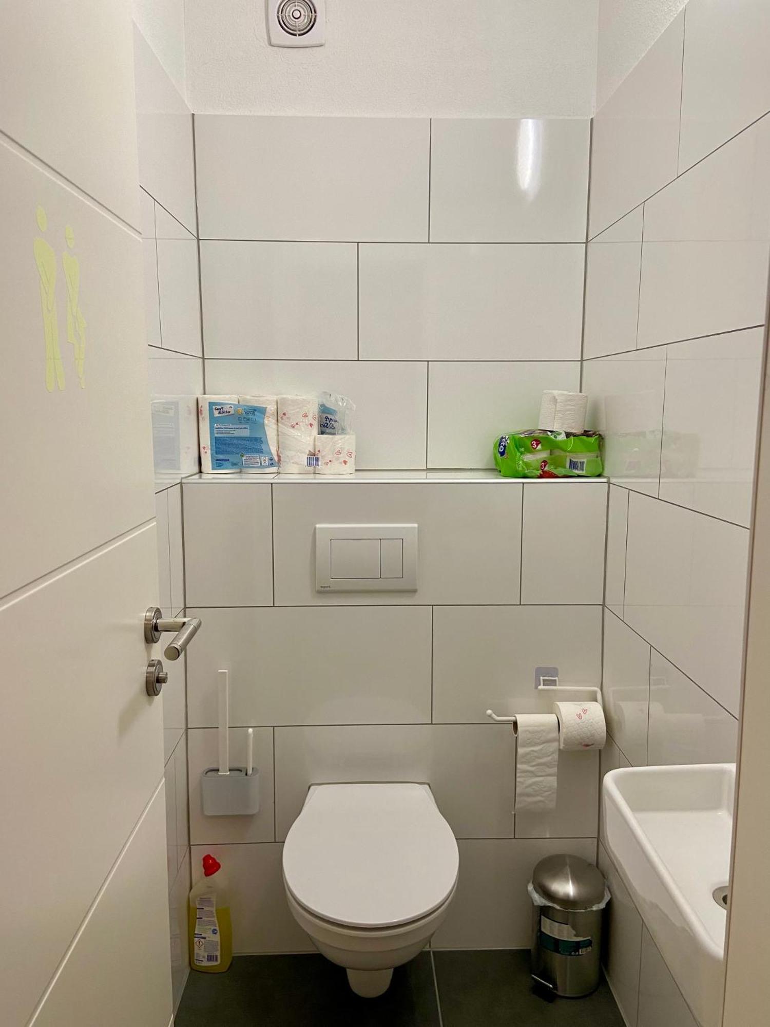 Apartment In Zentrum クレーフェルト エクステリア 写真