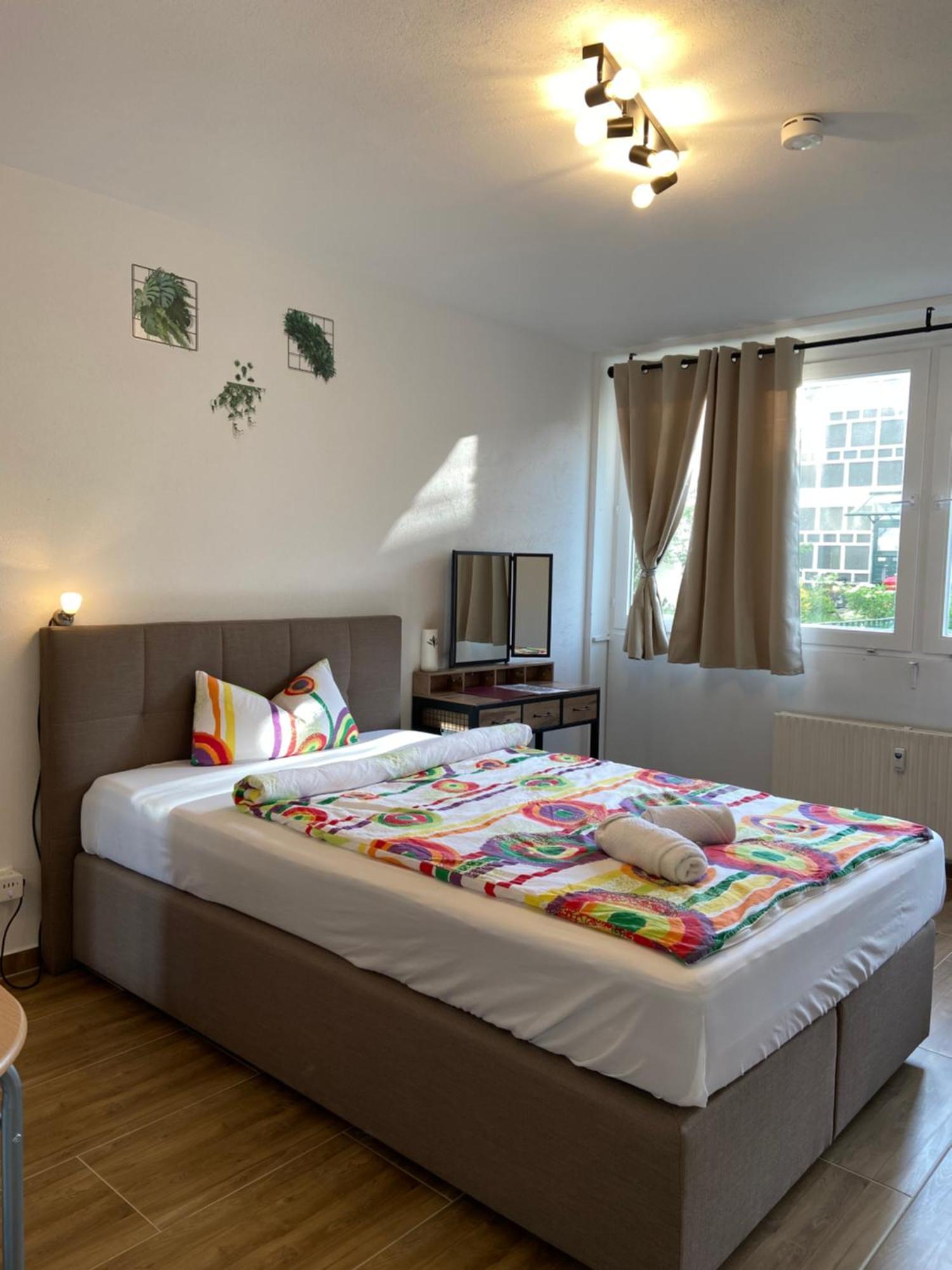 Apartment In Zentrum クレーフェルト エクステリア 写真