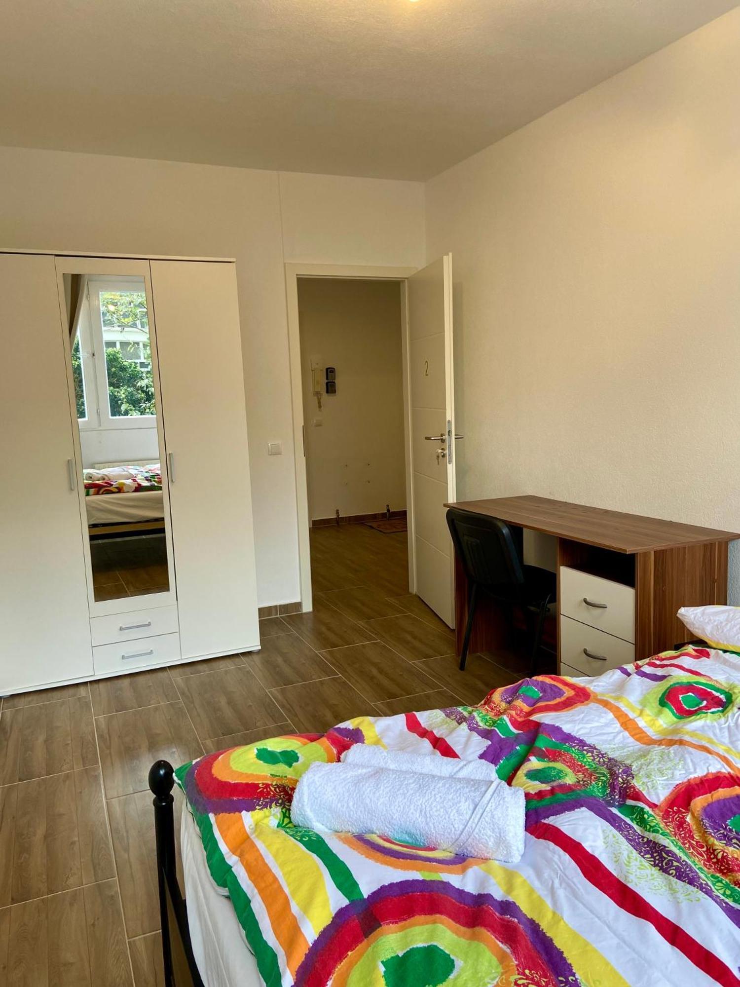 Apartment In Zentrum クレーフェルト エクステリア 写真