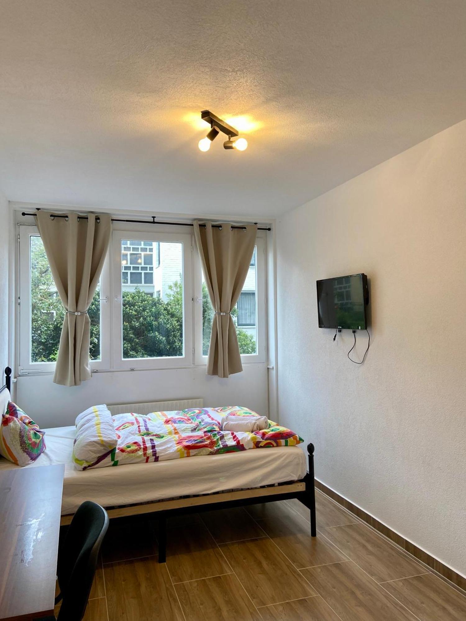 Apartment In Zentrum クレーフェルト エクステリア 写真